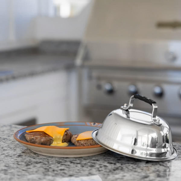 Stomen - bakplaat accessoires | Ronde roestvrijstalen koepel voor buiten BBQ en binnen koken voor gebruik in platte bakplaat grill koken binnen of buiten Stomen - bakplaat accessoires | Ronde roestvrijstalen koepel voor buiten BBQ en binnen koken voor gebruik in platte bakplaat grill koken binnen of buiten