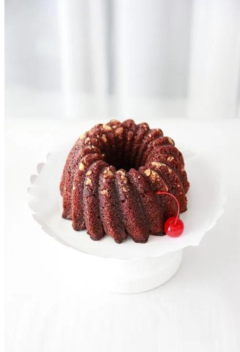 Cape Fear Cherry Chocolate Rum Cake (5 oz)