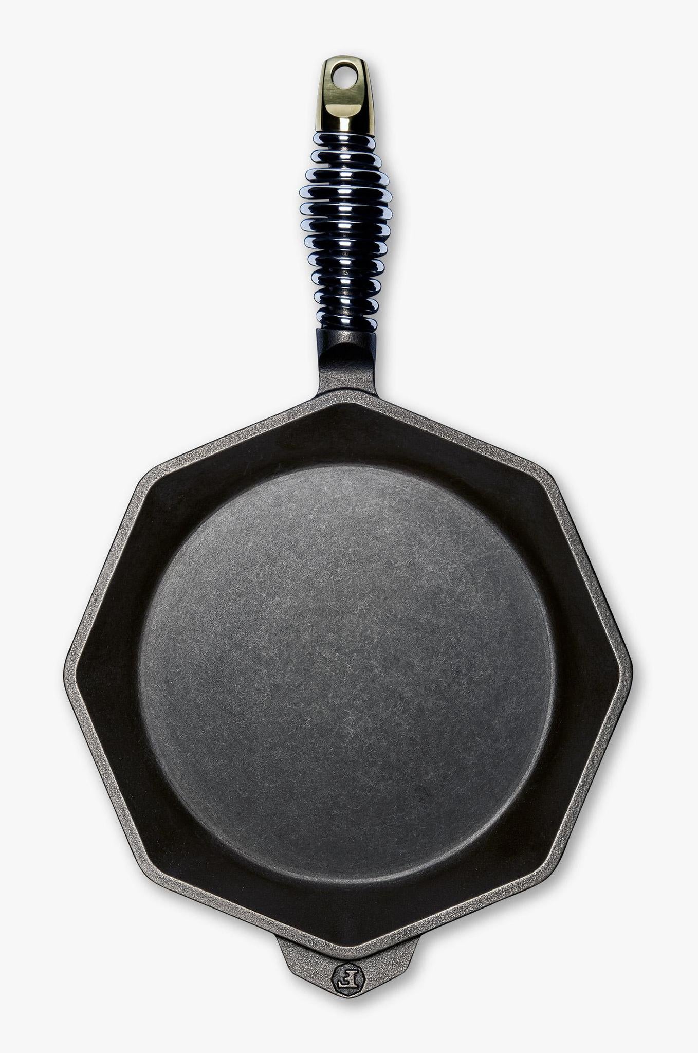 FINEX Cast-Iron Skillet with Lid