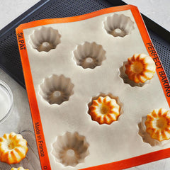 Silpat Mini Fluted Cake